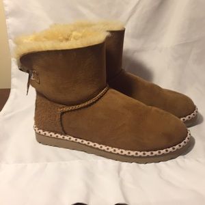 UGG Bailey Bow